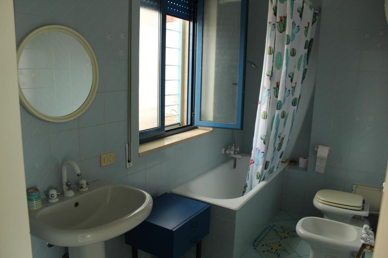 Appartamento Vista Mare Porto Cesareo Kültér fotó