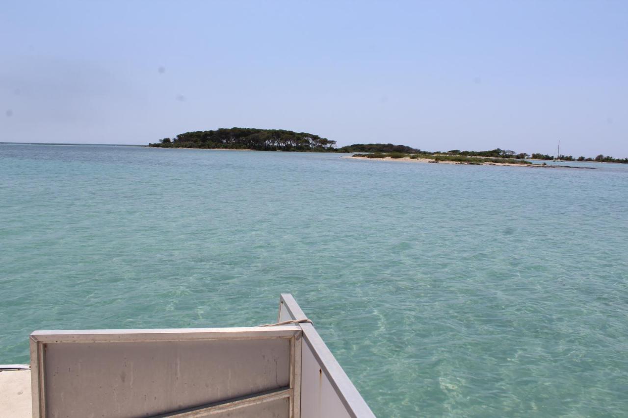 Appartamento Vista Mare Porto Cesareo Kültér fotó